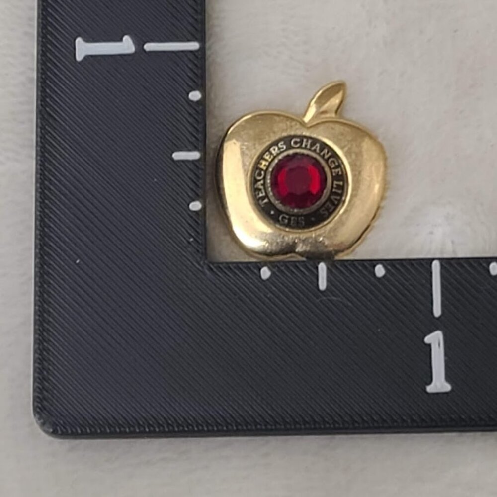 Teachers Change Lives Apple Pin Gold Tone Red Crystal GES School Award - Picture 4 of 6